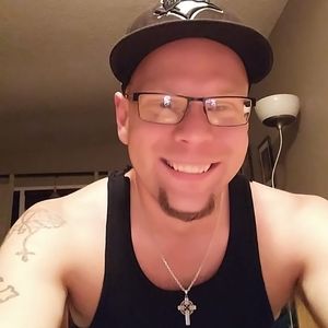 Meet your Posher, Joel